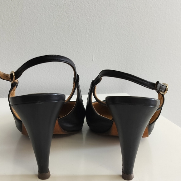 Chanel slingback Heels - Picture 4 of 10